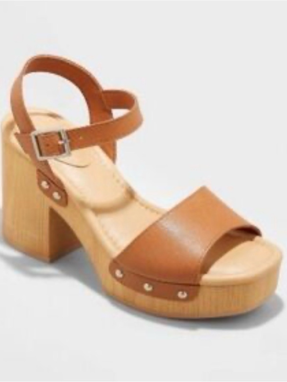 Universal Thread Tan Platform Block Heel Sandal with Stud Accents